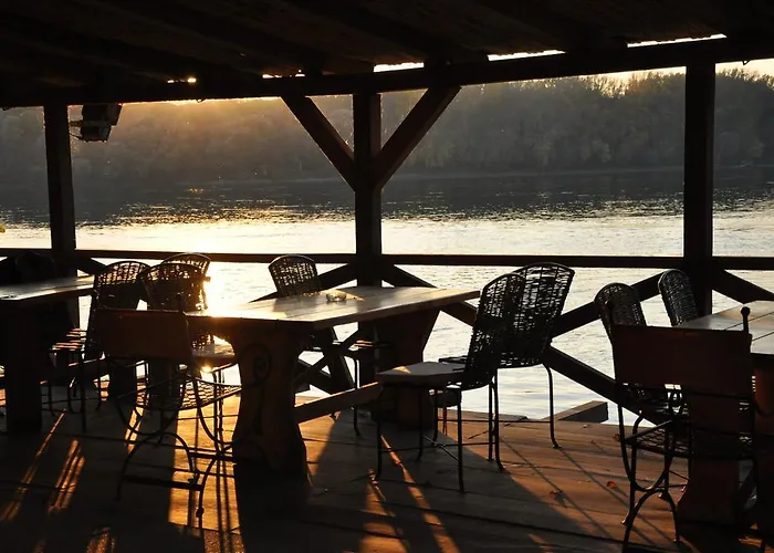 ゲストハウス Pikec 3*